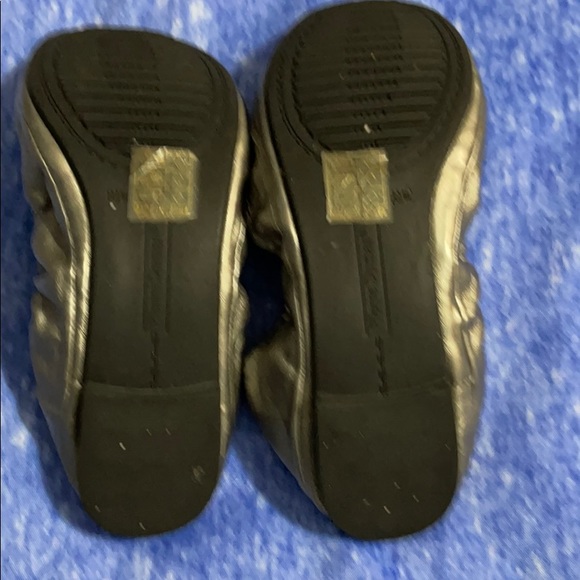 Shoes - Picture 2 of 2